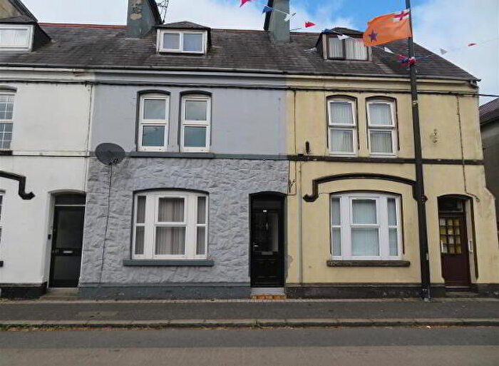 3 Bedroom Mid Terraced House For Sale In Mill Street, Gilford, BT63