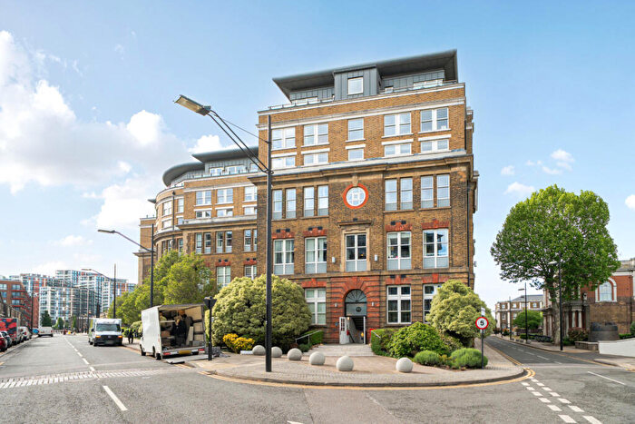 2 Bedroom Apartment For Sale In Cadogan Road, Royal Arsenal, SE18