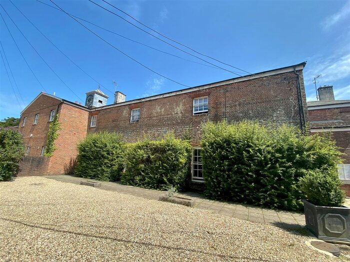 1 Bedroom Flat To Rent In Frampton, Dorchester, DT2