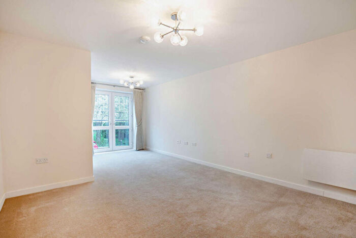 1 Bedroom Retirement Property To Rent In Hooton Road, Willaston, Cheshire, CH64