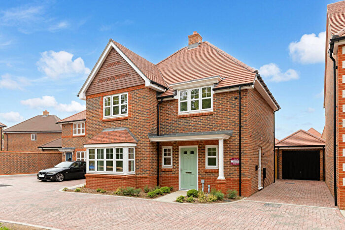 4 Bedroom Detached House For Sale In The Oaks At Willow Fields, Alfold, Cranleigh, GU6