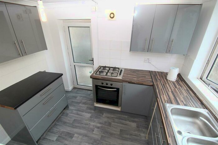 4 Bedroom Terraced House To Rent In New Park Terrace, Treforest, CF37