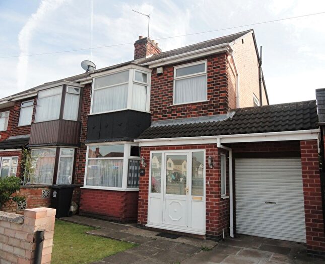 3 Bedroom Semi-Detached House To Rent In Wyvern Avenue, Leicester, LE4