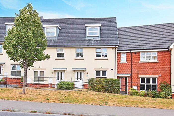 3 Bedroom Terraced House For Sale In Draper Close, Andover, Hampshire, SP11