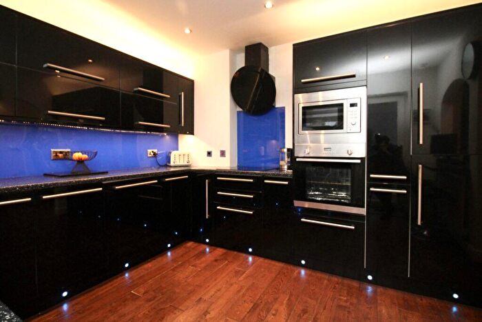 4 Bedroom Detached House For Sale In Solway Road Bishopbriggs, G64