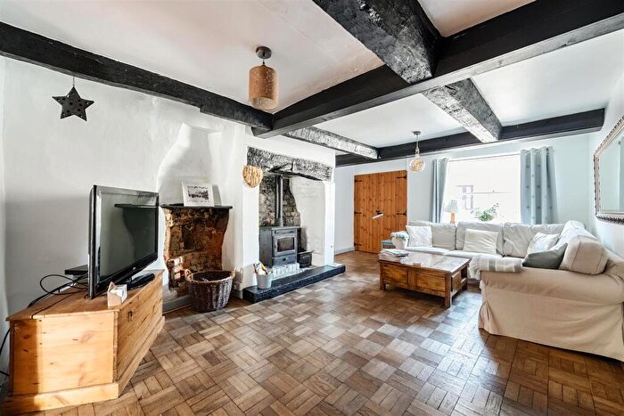 3 Bedroom Terraced House For Sale In Church Street, Sturminster Newton, Dorset, DT10