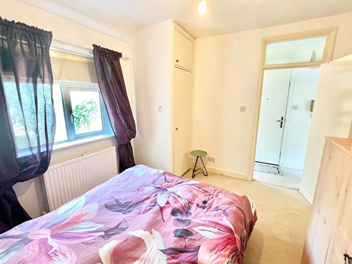 1 Bedroom Flat For Sale In Wembley Park Drive, Wembley, HA9