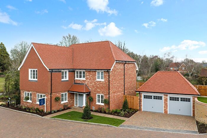5 Bedroom Detached House For Sale In , Little Green Lane, Croxley Green, Rickmansworth, WD3