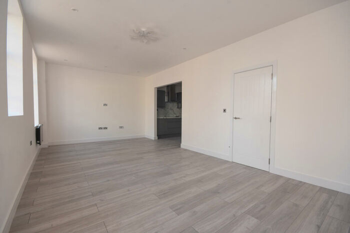 2 Bedroom Apartment To Rent In High Street, Braintree, CM7