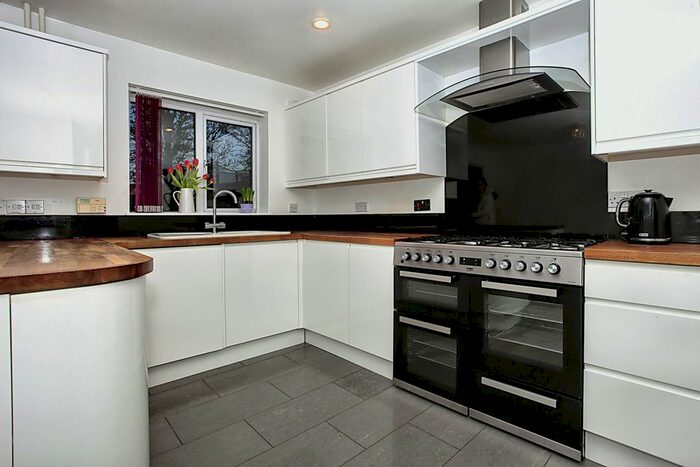 4 Bedroom Property To Rent In Foster Road, Peterborough, PE2