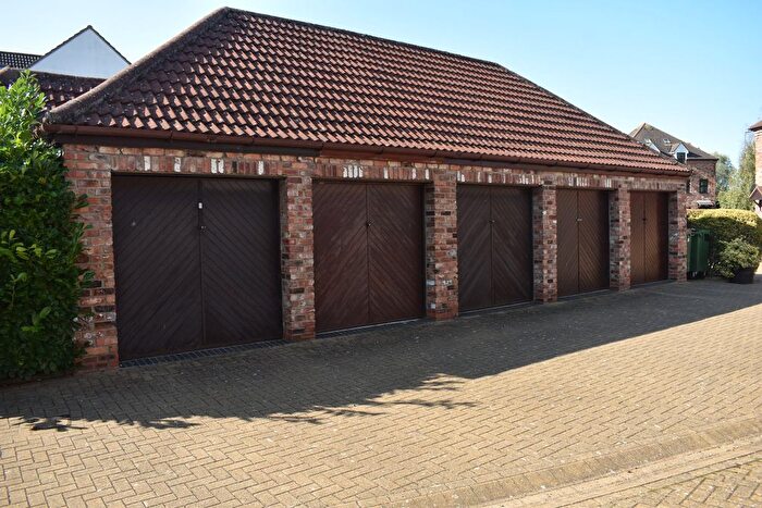 3 Bedroom Terraced House For Sale In King Johns Court, Tewkesbury, GL20