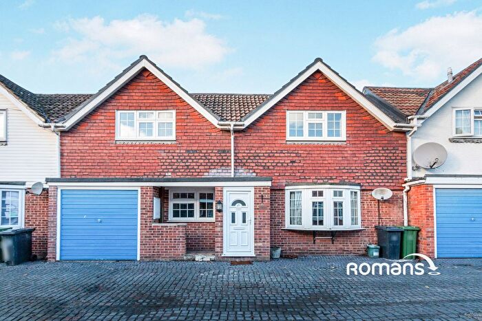 2 Bedroom Property To Rent In Belmont Mews, Camberley, Surrey, GU15