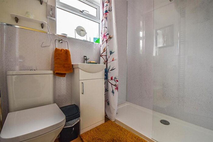 2 Bedroom Semi-Detached Bungalow For Sale In Ryder Close, Cam, GL11