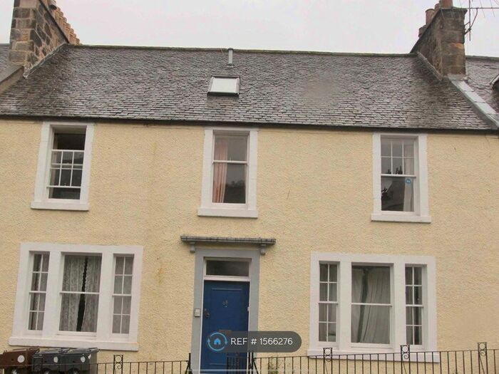 4 Bedroom Flat To Rent In Stirling Town Centre, Stirling, FK8