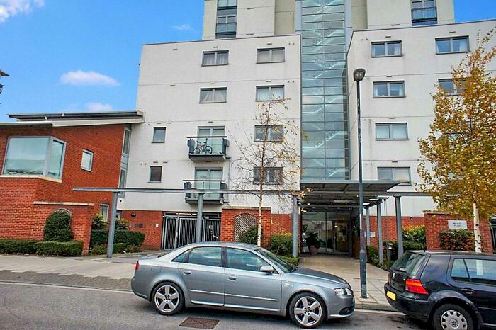 1 Bedroom Flat To Rent In Erebus Drive, London, SE28