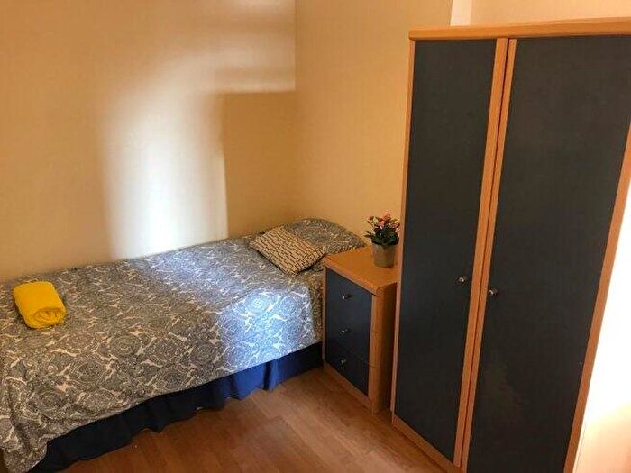 1 Bedroom Flat To Rent In Anson Road, NW2