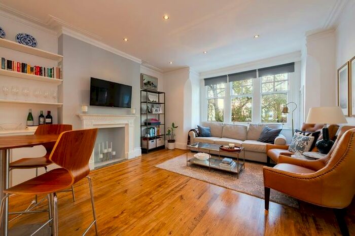 2 Bedroom Apartment To Rent In Glenloch Road, Belsize Park, NW3