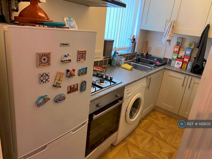 Studio To Rent In Withington, Manchester, M20