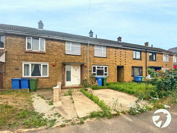 3 Bedroom Terraced House To Rent In Musgrave Road, Sittingbourne, Kent, ME10