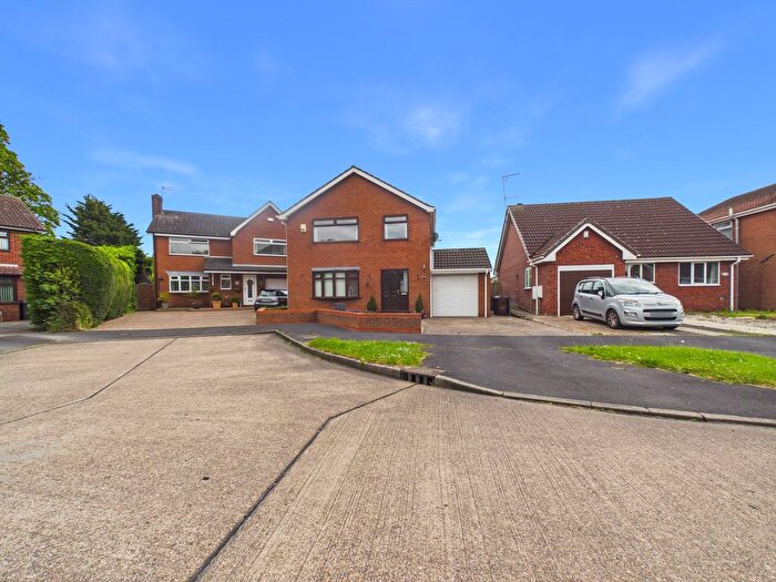 4 Bedroom Terraced House For Sale In Standidge Drive, Hull, HU8