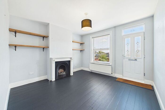 3 Bedroom Terraced House For Sale In Norwich Road, Thetford, IP24