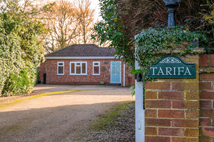 5 Bedroom Bungalow For Sale In White Cross Lane, Burton Pedwardine, Sleaford, NG34