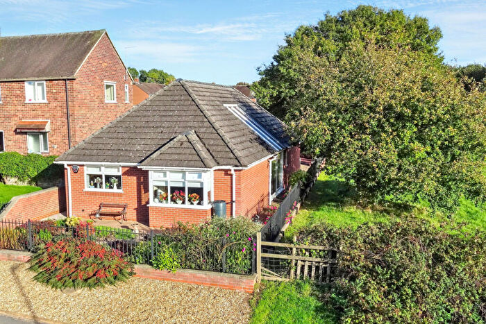 2 Bedroom Detached Bungalow For Sale In Luke Lane, Brailsford, DE6