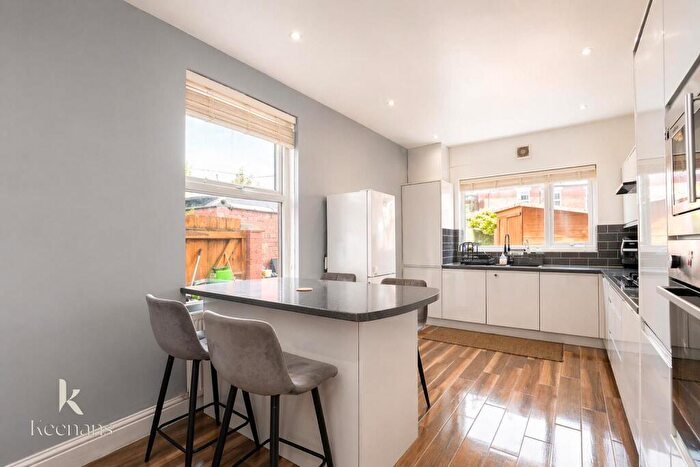 5 Bedroom Semi Detached House For Sale In Claremont Road, Salford, M6