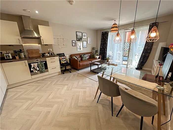 1 Bedroom Flat To Rent In Hackbridge Road, Wallington, SM6