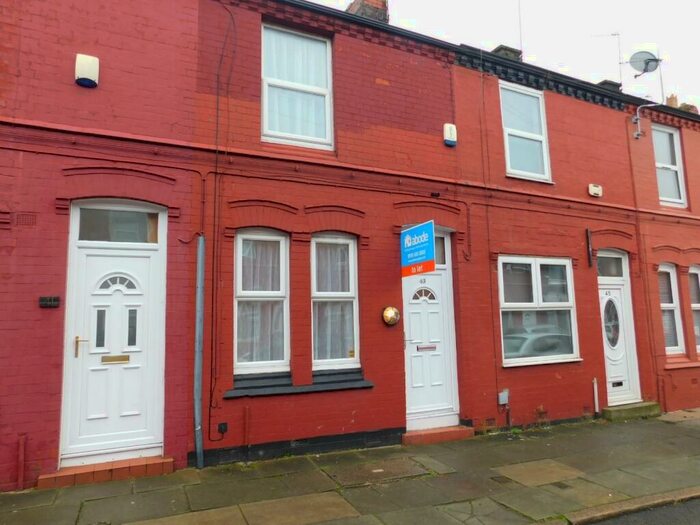 2 Bedroom Terraced House To Rent In Goswell Street, L15