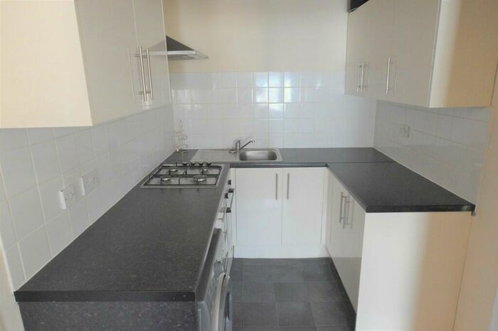 1 Bedroom Apartment To Rent In Southbridge Road, CR0