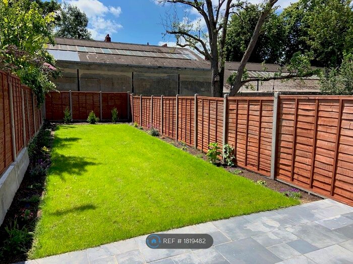 4 Bedroom Terraced House To Rent In Wyatt Park Road, London, SW2