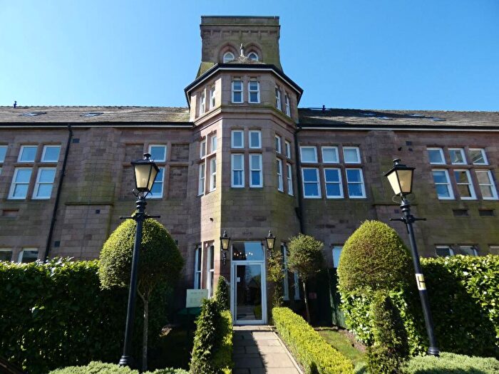 3 Bedroom Apartment To Rent In North Wing, The Residence, Kershaw Drive, Lancaster, LA1