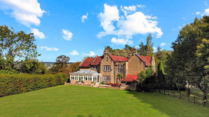 8 Bedroom Country House For Sale In Scalebor House, Burley In Wharfedale, LS29