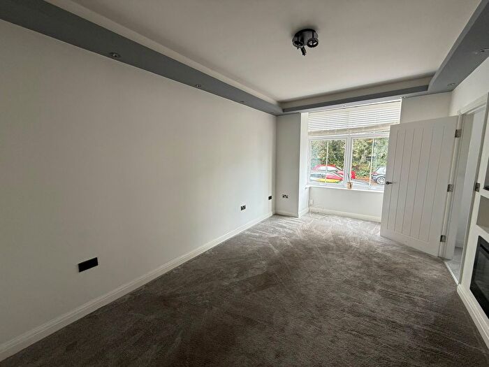 4 Bedroom End Of Terrace House To Rent In Tulketh Road, Ashton-On-Ribble, Preston, Lancashire, PR2