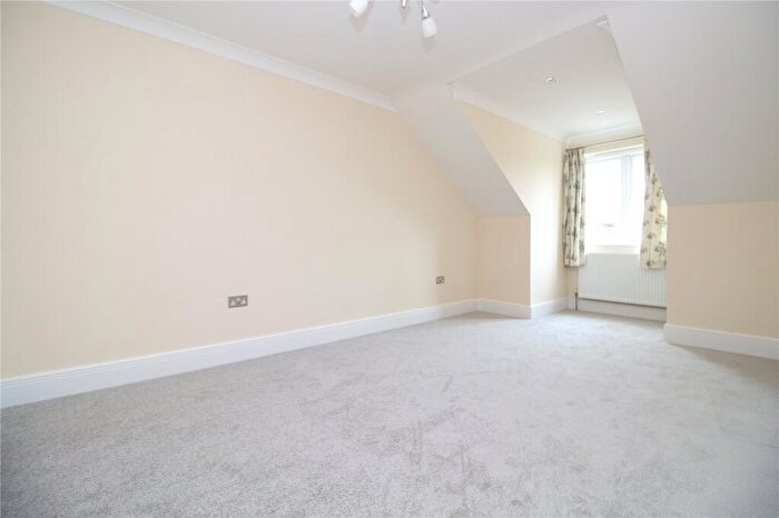 4 Bedroom Bungalow For Sale In The Ferns, New Milton, Hampshire, BH25