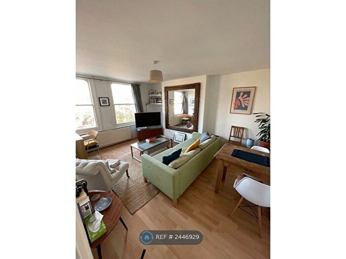 2 Bedroom Flat To Rent In London, London, SE21