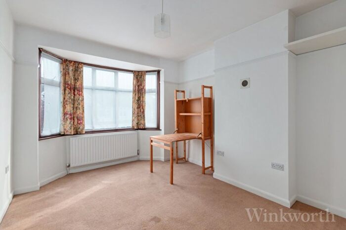 4 Bedroom Terraced House To Rent In Millmark Grove, London, SE14