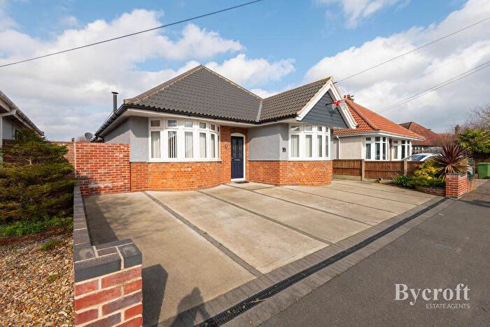 2 Bedroom Detached Bungalow For Sale In Stanley Avenue, Gorleston, NR31