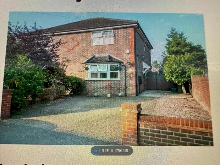 3 Bedroom Semi-Detached House To Rent In B Windmill Lane, Epsom, KT17