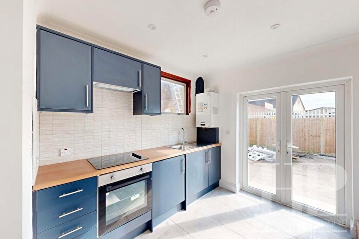 1 Bedroom Maisonette To Rent In Balcombe Road, Horley, RH6