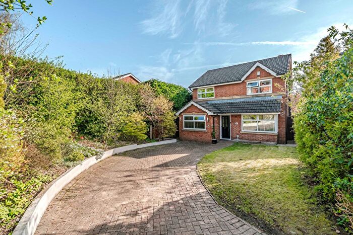 4 Bedroom Detached House For Sale In Bracken Close, Chorley, PR6