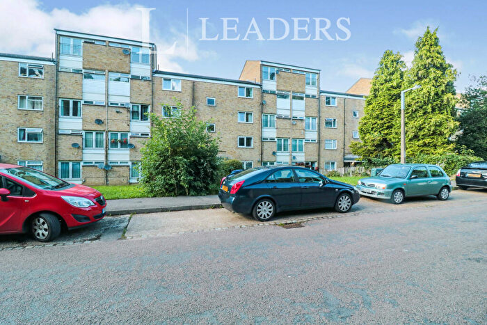 2 Bedroom Flat To Rent In Morley Grove, CM20