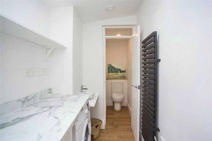 3 Bedroom Terraced House For Sale In Western Road, Tunbridge Wells, Kent, TN1