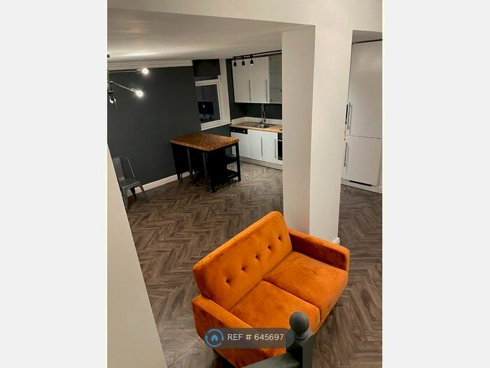 3 Bedroom Flat To Rent In Upper Parliment Street, Nottingham NG1