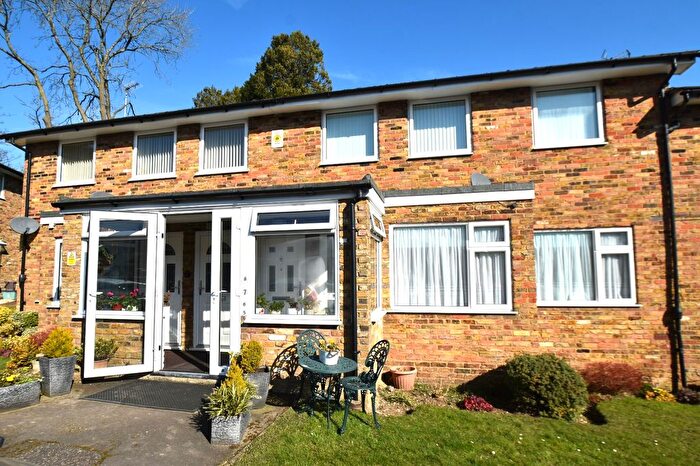 1 Bedroom Flat To Rent In Albany Gate, Chesham, Buckinghamshire, HP5