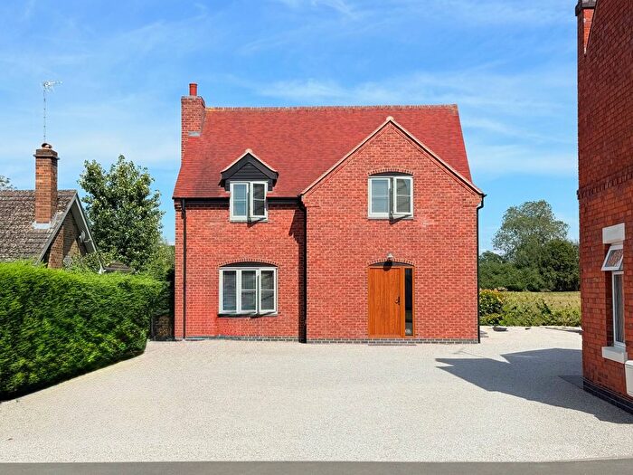 4 Bedroom Detached House To Rent In Beacon Road, Rolleston-On-Dove, Burton-On-Trent, DE13
