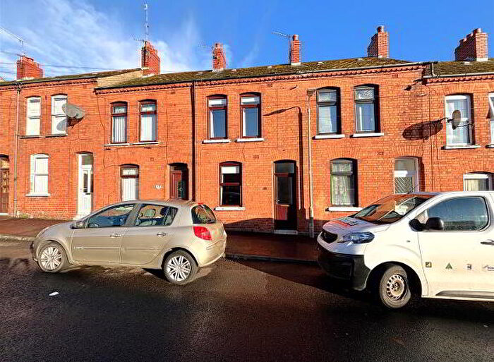 2 Bedroom Mid Terraced House For Sale In Lawnview Street, Belfast, BT13