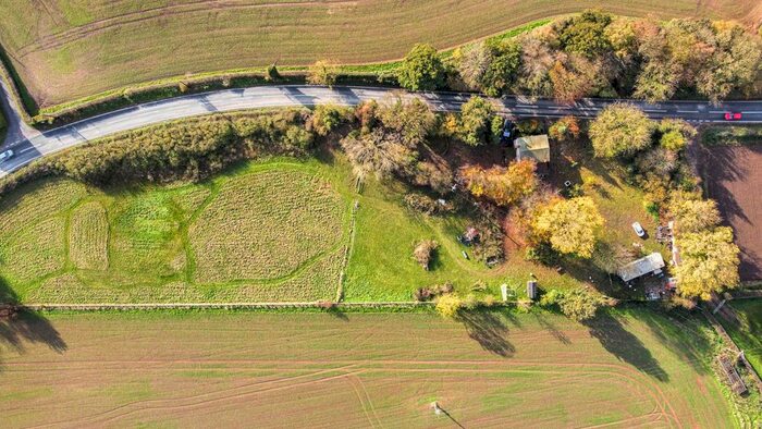 3 Bedroom Detached House For Sale In Riplingham Road, Raywell, Cottingham, East Riding Of Yorkshire, HU16