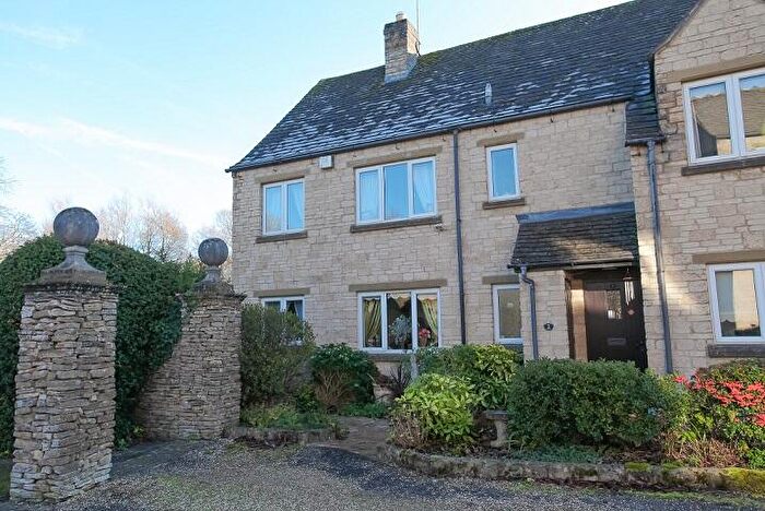 2 Bedroom Retirement Property For Sale In St. Marys Mead, Witney, Oxfordshire, OX28